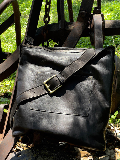 Large Axis Purse