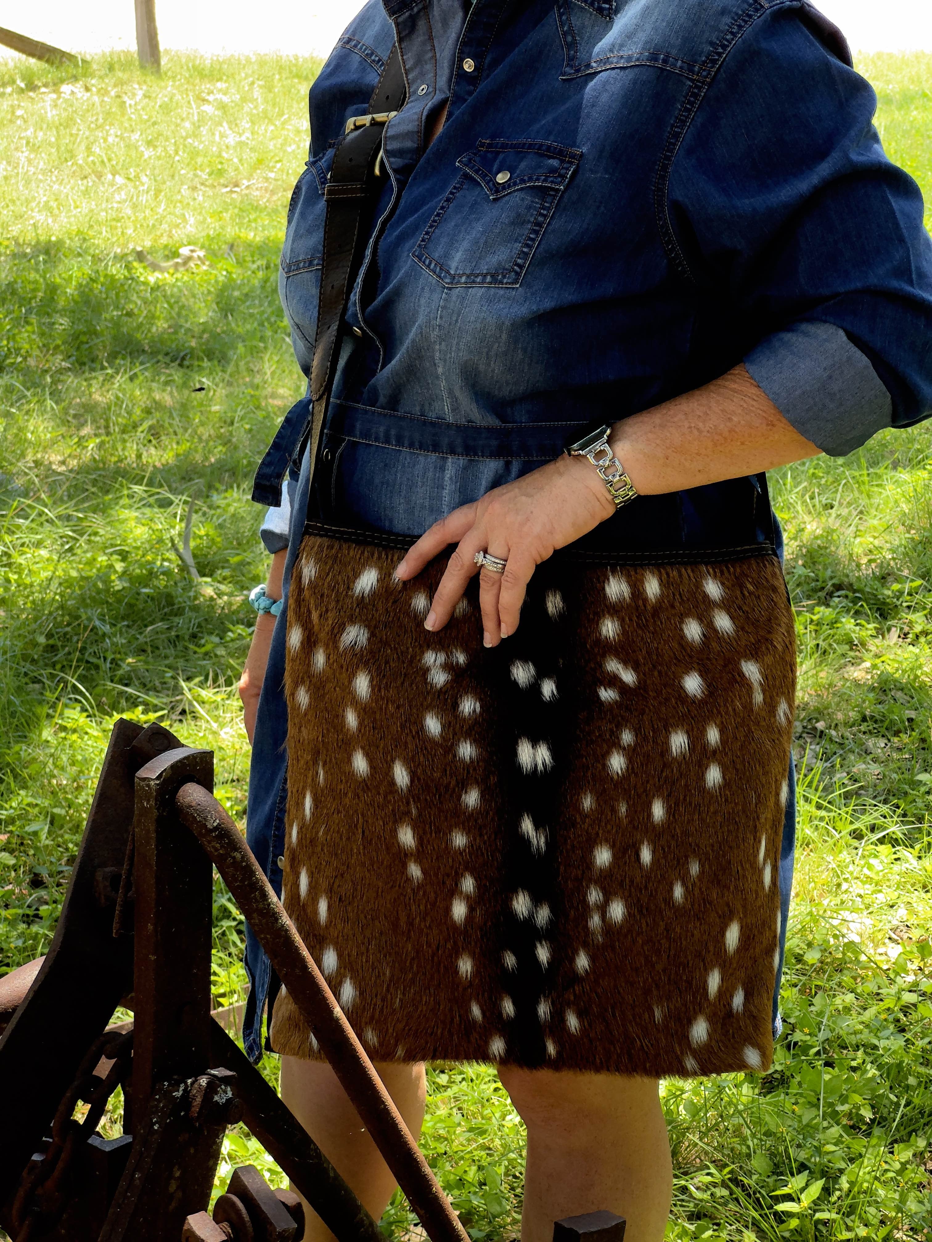 Large Axis Purse